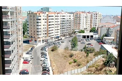 Apartamento T4 para Venda em Areeiro