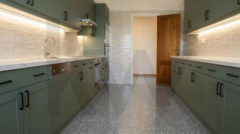 Apartamento T4 para Venda em Areeiro
