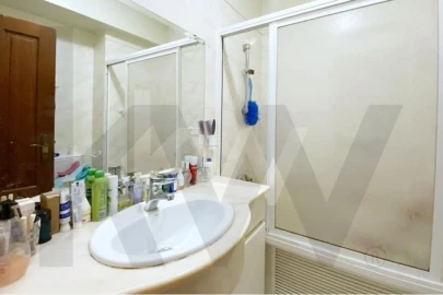 Apartamento T4 para Venda em Areeiro