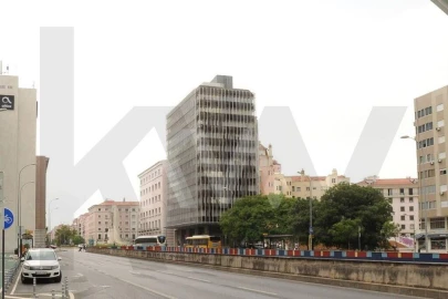 Apartamento T4 para Venda em Areeiro