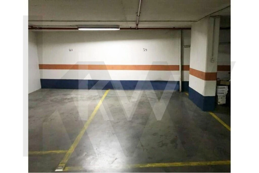 Apartamento T4 para Venda em Areeiro Foto 26