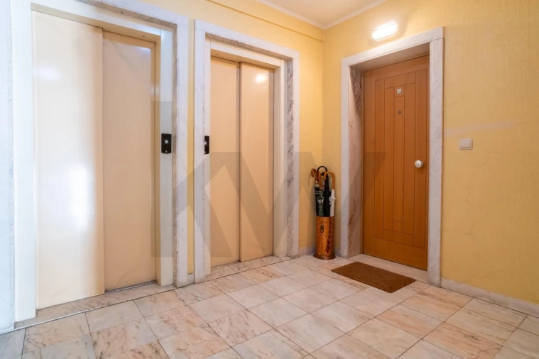 Apartamento T3 para Venda em Póvoa de Santa Iria e Forte da Casa Foto 33