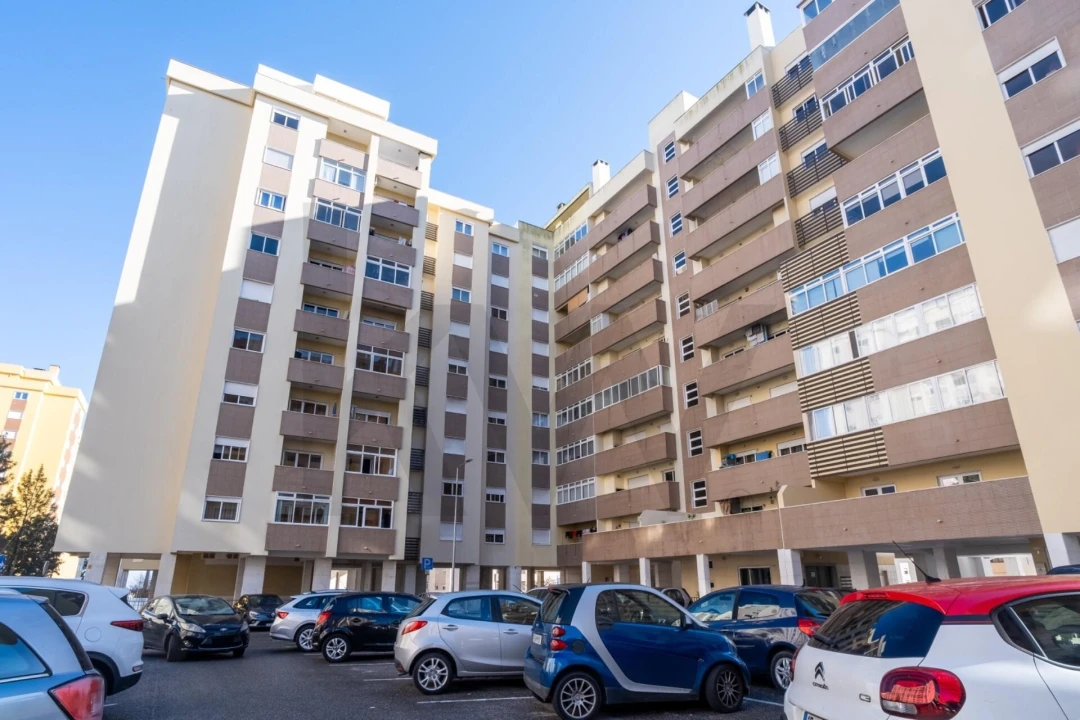 Apartamento T3 para Venda em Póvoa de Santa Iria e Forte da Casa Foto 26