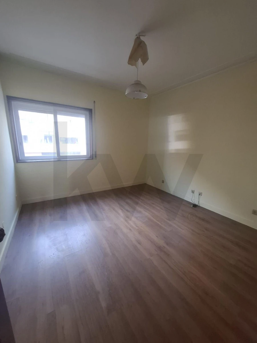 Apartamento T2 para Arrendamento em Santa Marinha e São Pedro da Afurada Foto 6