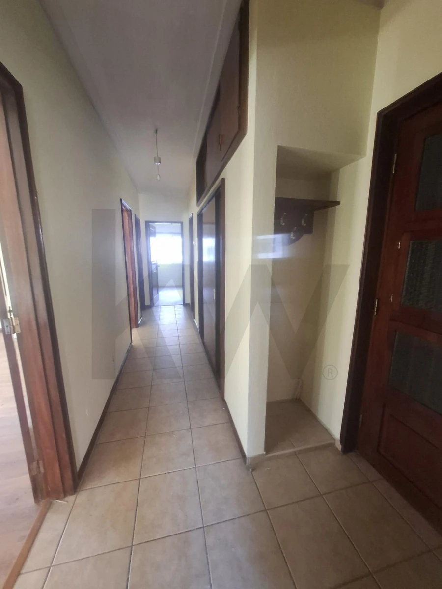 Apartamento T2 para Arrendamento em Santa Marinha e São Pedro da Afurada Foto 9