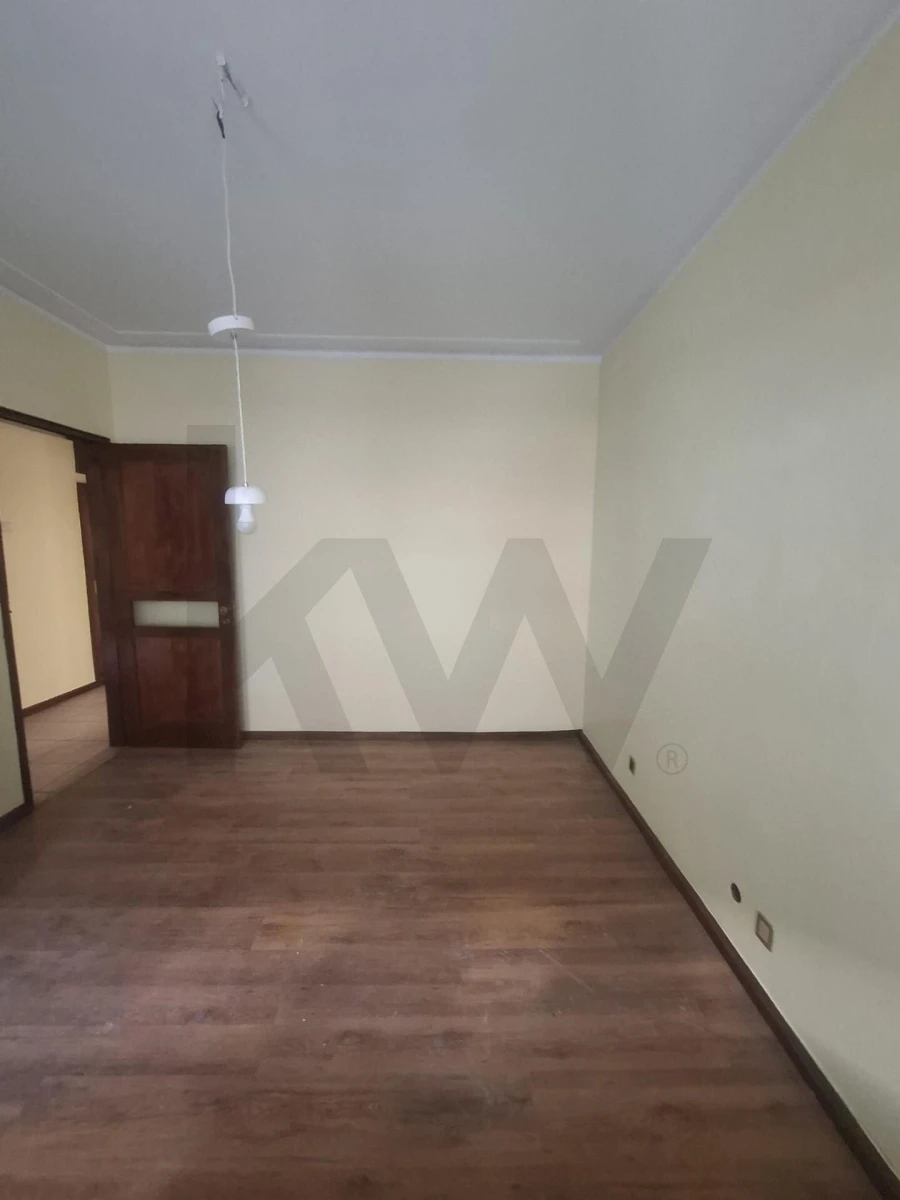 Apartamento T2 para Arrendamento em Santa Marinha e São Pedro da Afurada Foto 5