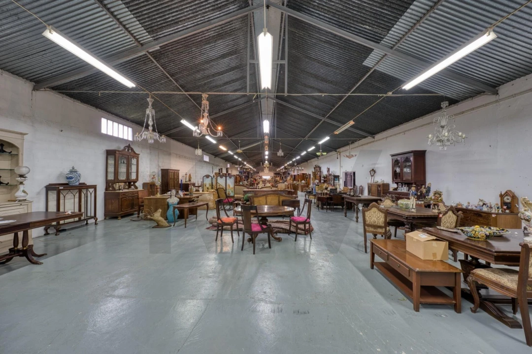 Armazém para Arrendamento em Romeira e Várzea Foto 1