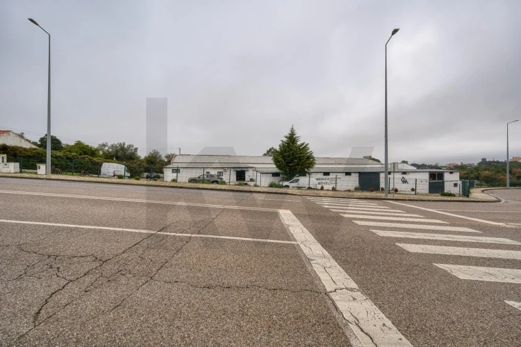 Armazém para Arrendamento em Romeira e Várzea Foto 36