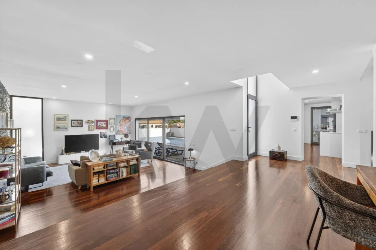 Moradia T4 para Venda em São Martinho Foto 32