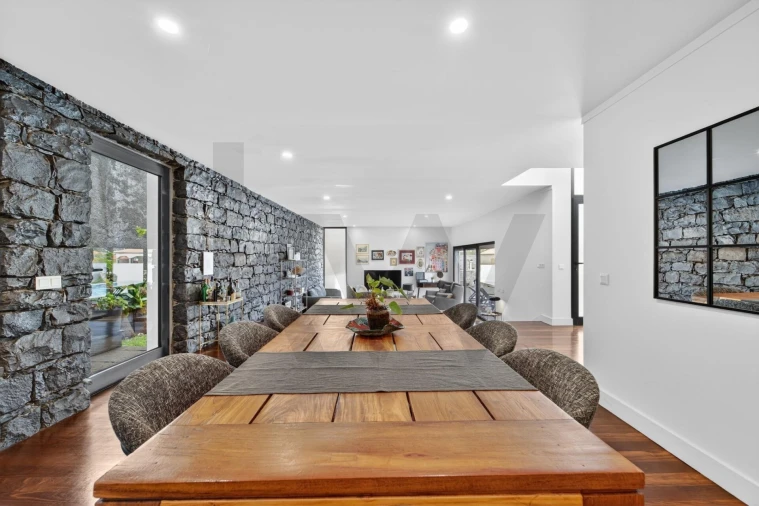 Moradia T4 para Venda em São Martinho Foto 31