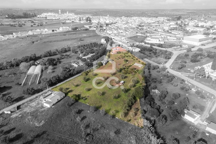 Quinta T5 para Venda em Torrão Foto 3