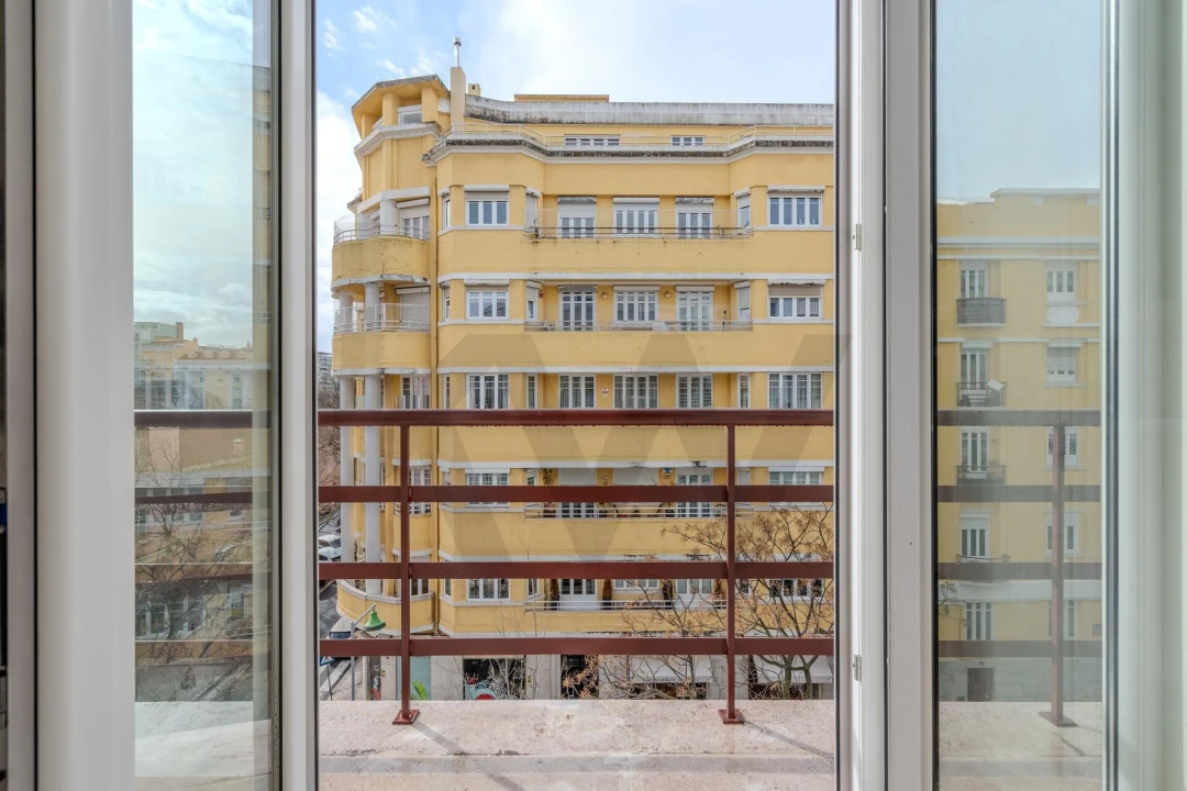Apartamento T3 para Venda em Avenidas Novas Foto 29