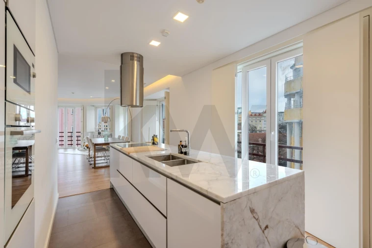 Apartamento T3 para Venda em Avenidas Novas Foto 11