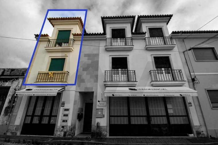 Apartamento T2 para Venda em Almeirim Foto 1