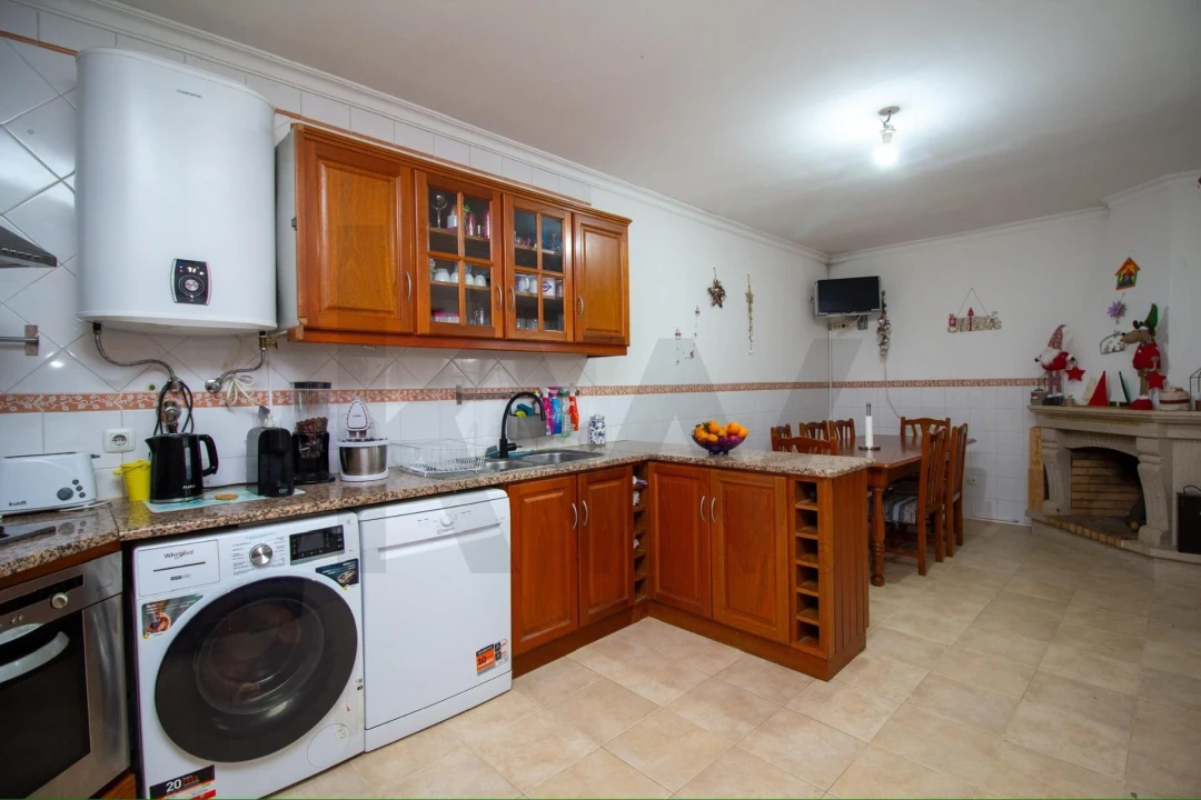 Apartamento T2 para Venda em Almeirim Foto 13