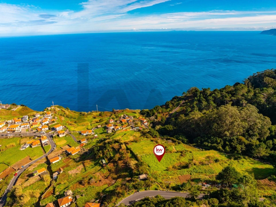 Terreno para Venda em Ribeira da Janela Foto 2
