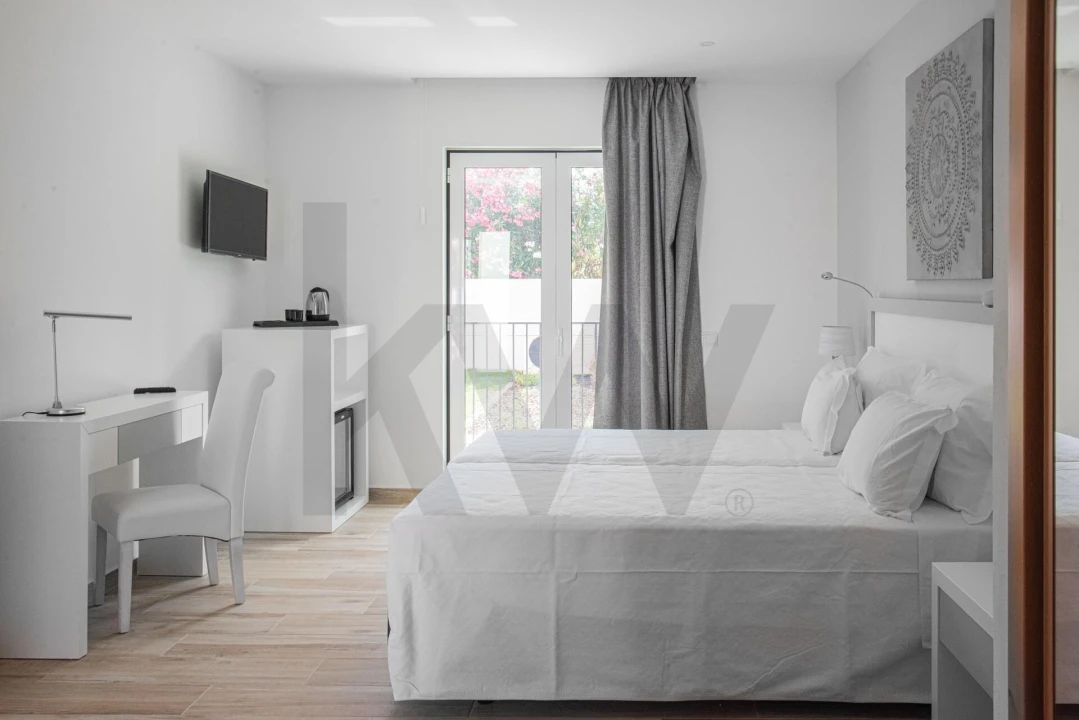 Negócio para Venda em Lagos (São Sebastião e Santa Maria) Foto 4