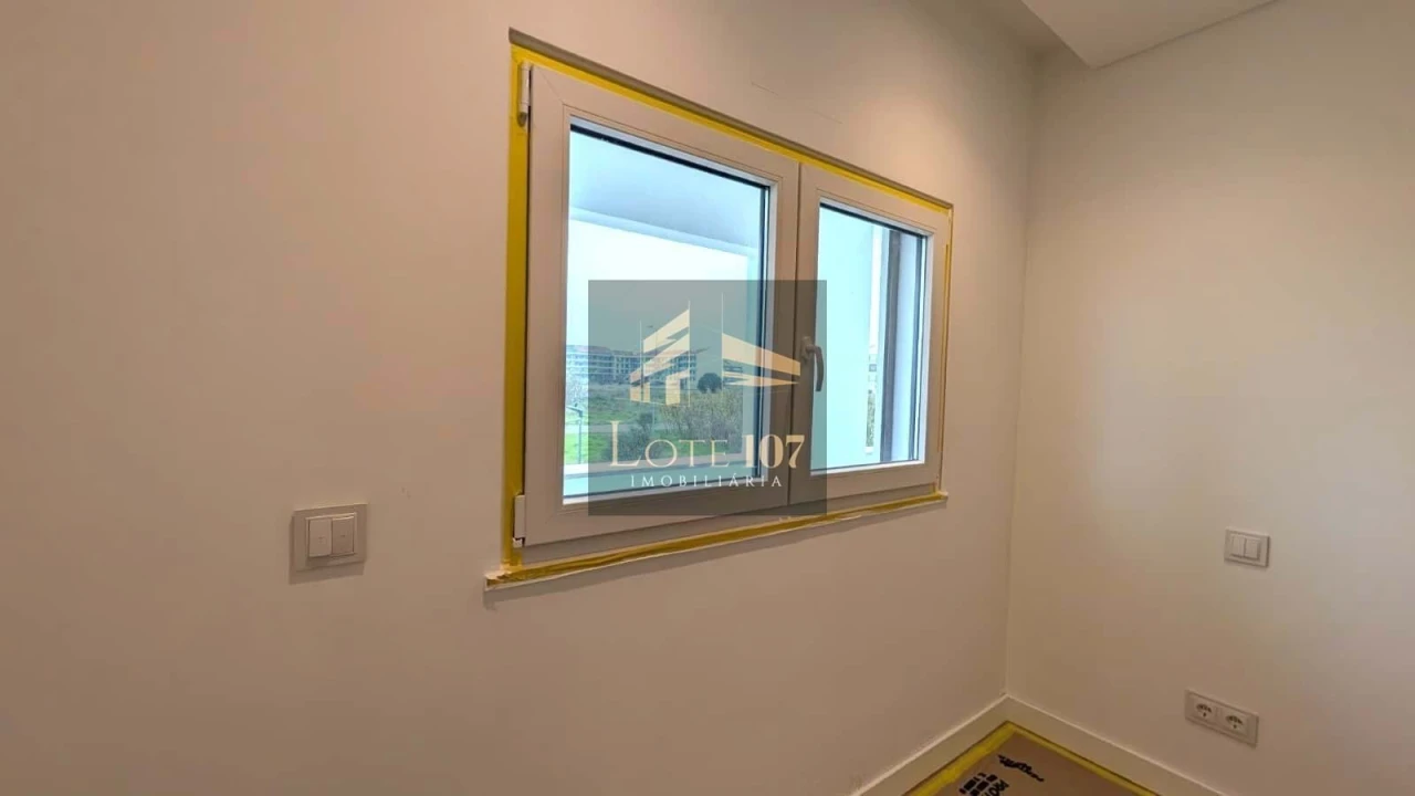 Apartamento T2 para Venda em Pinhal Novo Foto 28