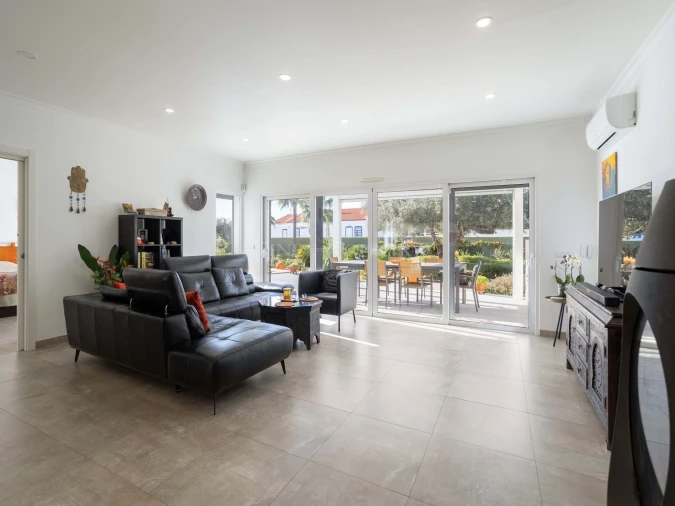 Moradia T3 para Venda em Vila Nova de Cacela Foto 3