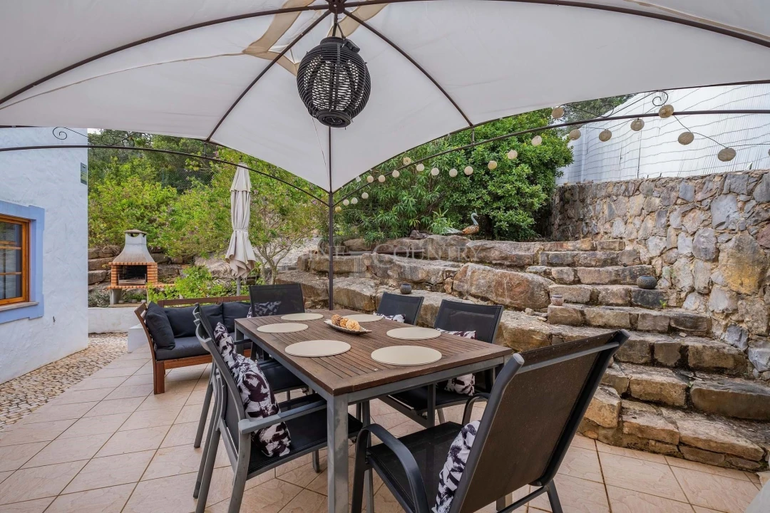 Moradia T3 para Venda em Santa Barbara de Nexe Foto 54