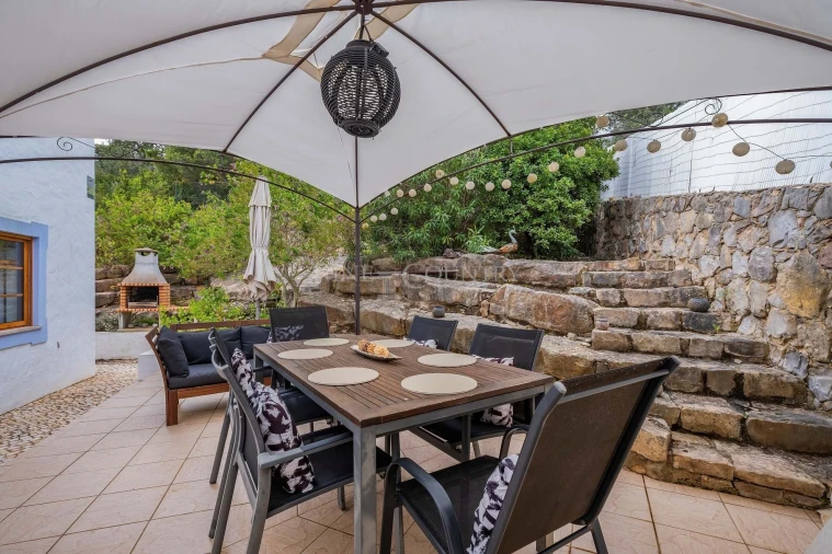 Moradia T3 para Venda em Santa Barbara de Nexe Foto 54