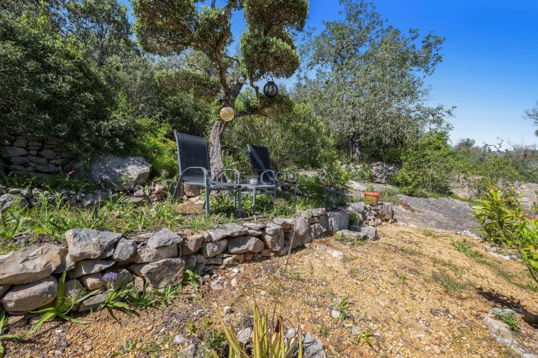 Moradia T3 para Venda em Santa Barbara de Nexe Foto 39