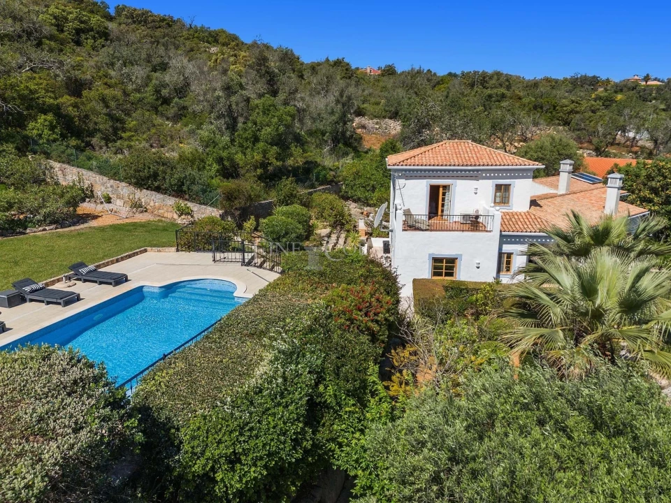 Moradia T3 para Venda em Santa Barbara de Nexe Foto 60