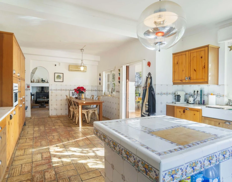 Moradia T4 para Venda em Conceição e Cabanas de Tavira Foto 3