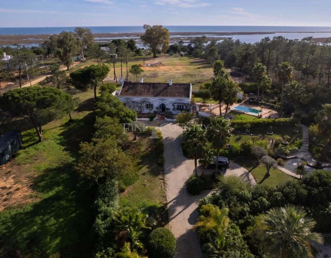 Moradia T4 para Venda em Conceição e Cabanas de Tavira Foto 7