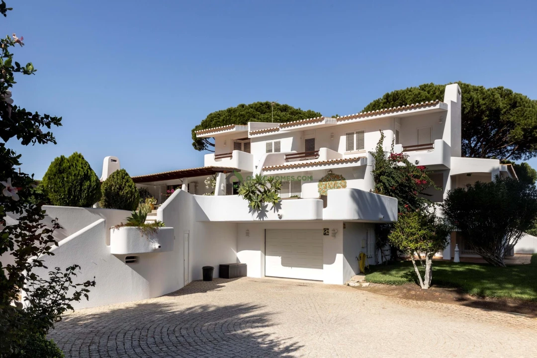 Moradia T5 para Venda em Albufeira e Olhos de Água Foto 77