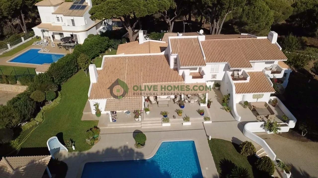 Moradia T5 para Venda em Albufeira e Olhos de Água Foto 89