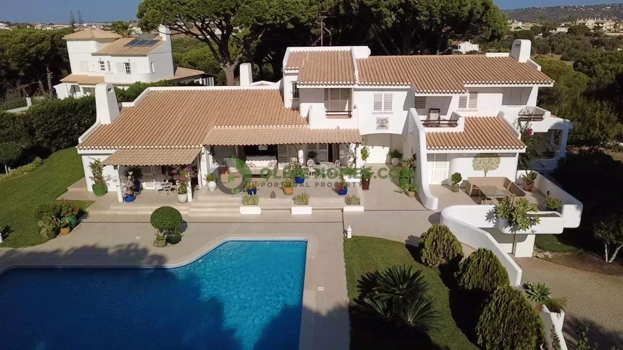 Moradia T5 para Venda em Albufeira e Olhos de Água Foto 76