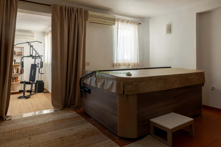 Moradia T5 para Venda em Albufeira e Olhos de Água Foto 50