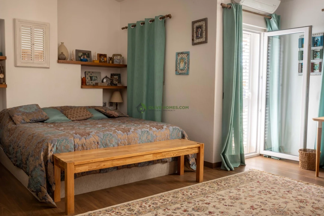 Moradia T5 para Venda em Albufeira e Olhos de Água Foto 33