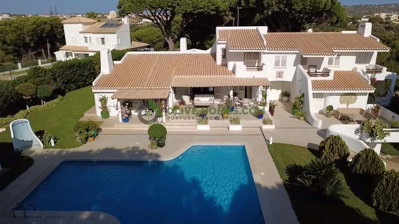 Moradia T5 para Venda em Albufeira e Olhos de Água Foto 85