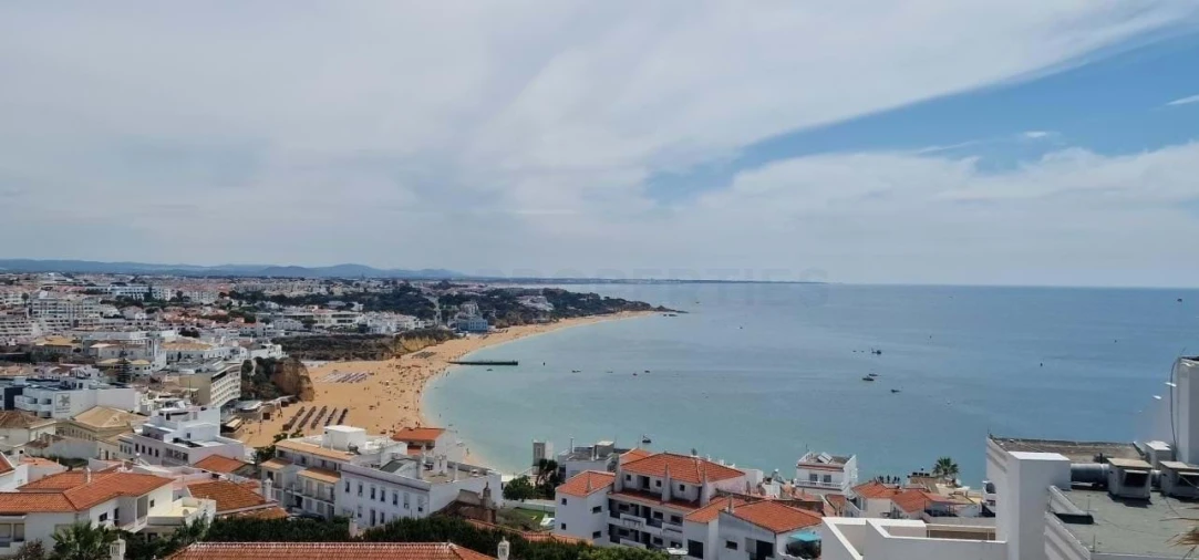 Apartamento T1 para Venda em Albufeira e Olhos de Água Foto 2