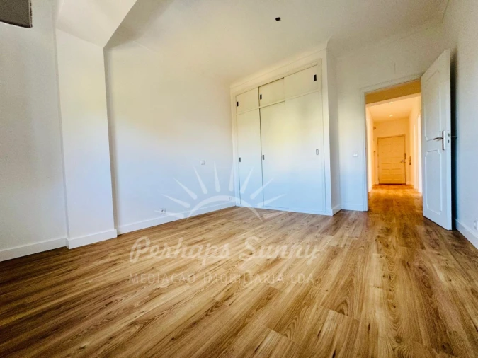 Apartamento T2 para Venda em Grândola e Santa Margarida da Serra Foto 4