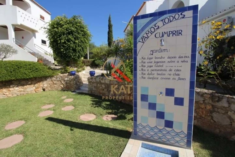 Apartamento T2 para Venda em Porches Foto 15