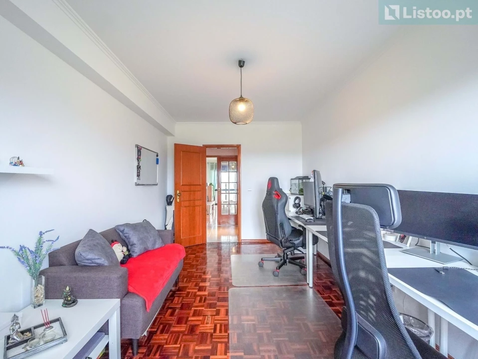 Apartamento T3 para Venda em Algueirão-Mem Martins Foto 23