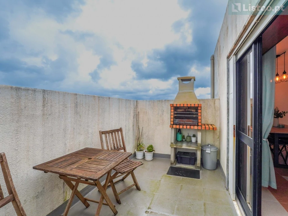 Apartamento T3 para Venda em Algueirão-Mem Martins Foto 7