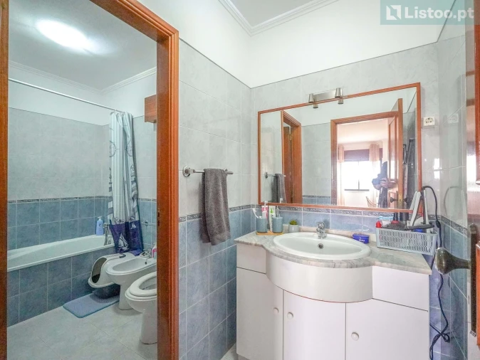 Apartamento T3 para Venda em Algueirão-Mem Martins Foto 34