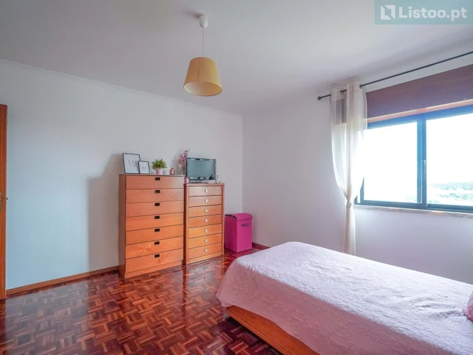 Apartamento T3 para Venda em Algueirão-Mem Martins Foto 27