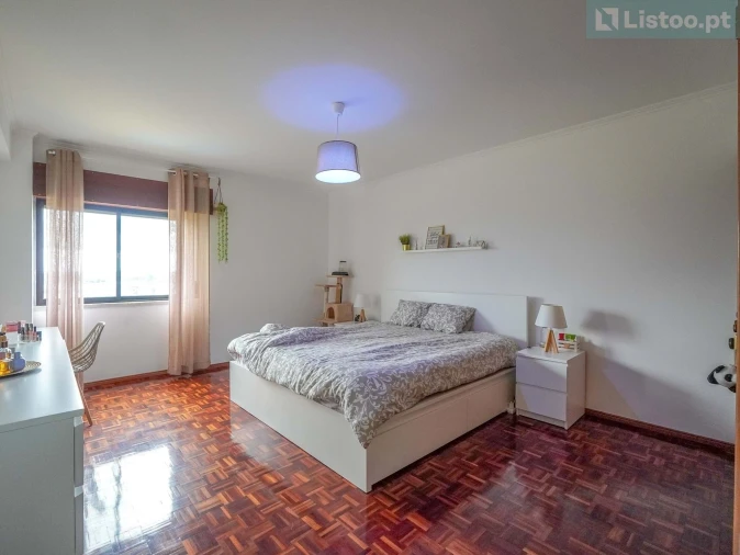 Apartamento T3 para Venda em Algueirão-Mem Martins Foto 32