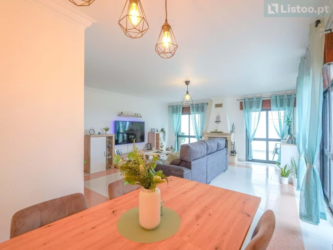 Apartamento T3 para Venda em Algueirão-Mem Martins Foto 4