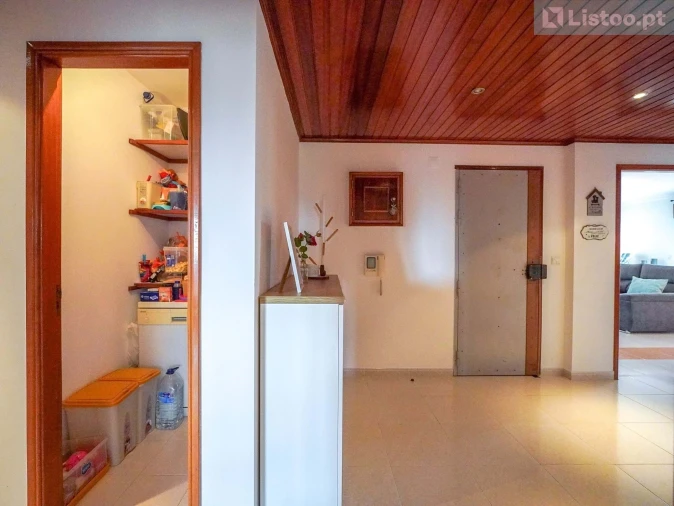 Apartamento T3 para Venda em Algueirão-Mem Martins Foto 18
