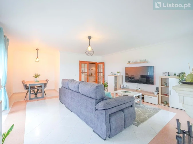 Apartamento T3 para Venda em Algueirão-Mem Martins Foto 8