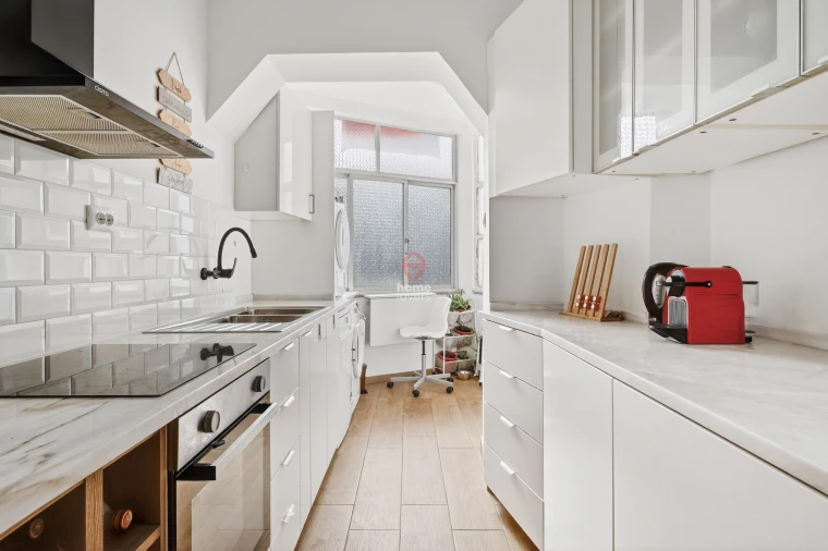 Apartamento T3 para Venda em Algés, Linda-A-Velha e Cruz Quebrada-Dafundo Foto 5