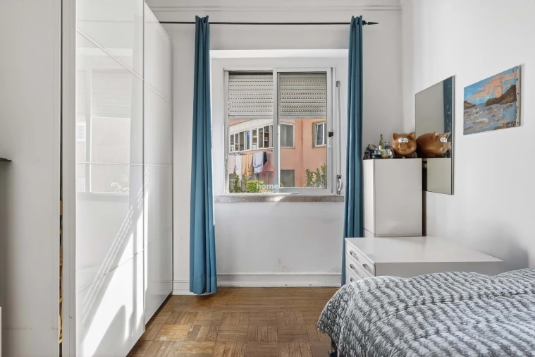 Apartamento T3 para Venda em Algés, Linda-A-Velha e Cruz Quebrada-Dafundo Foto 9