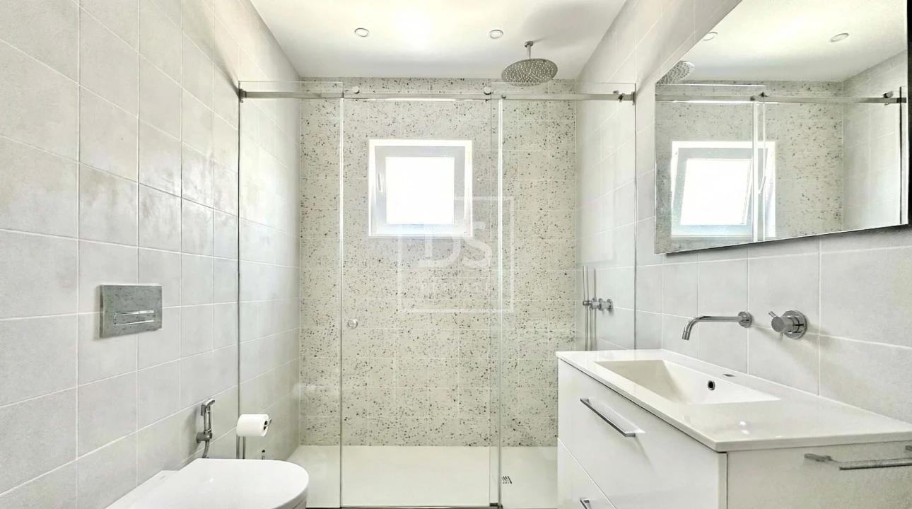 Moradia T3 para Venda em Soutelo Foto 26