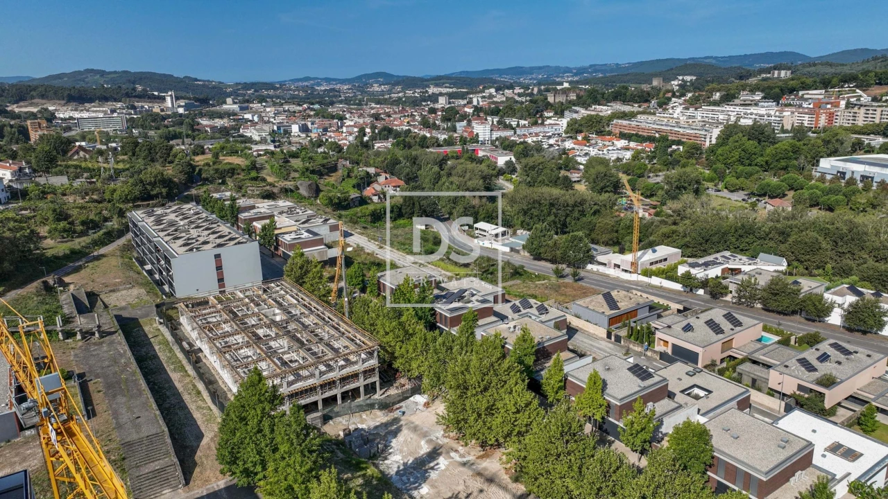 Moradia T3 para Venda em Costa Foto 8